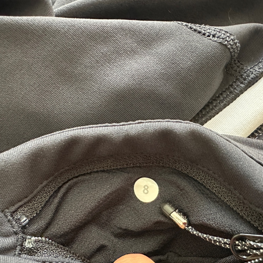 Lululemon Size 8 Leggings. Black and White. - Picture 2 of 3